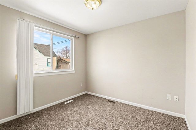 17245 Martin Road, Roseville, MI 48066