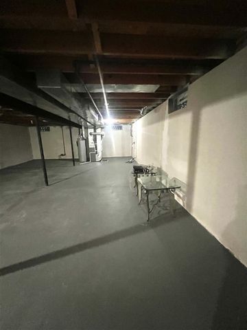 17245 Martin Road, Roseville, MI 48066