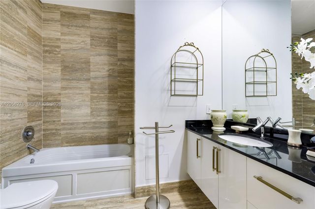 16001 Collins Ave 3505, Sunny Isles Beach, FL 33160