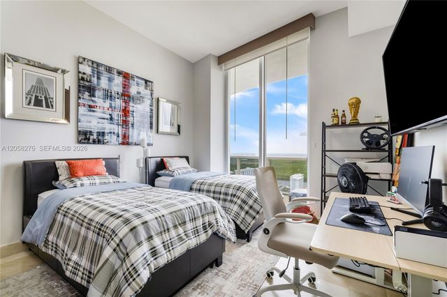 16001 Collins Ave 3505, Sunny Isles Beach, FL 33160