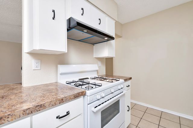 443 E Magnolia Lane, Duncanville, TX 75137