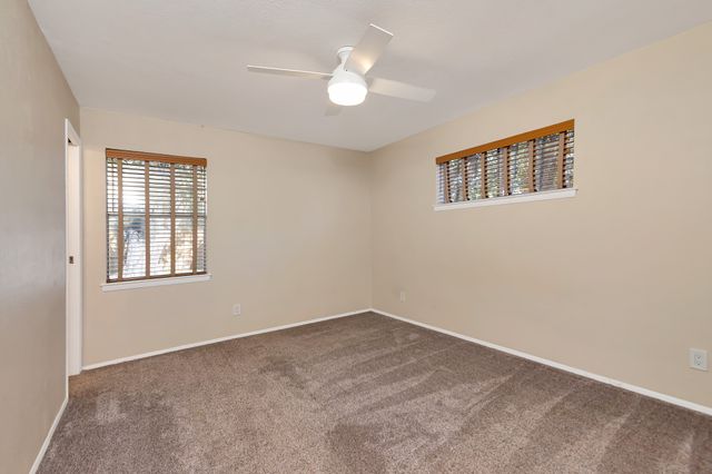 443 E Magnolia Lane, Duncanville, TX 75137