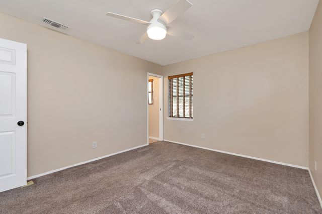 443 E Magnolia Lane, Duncanville, TX 75137