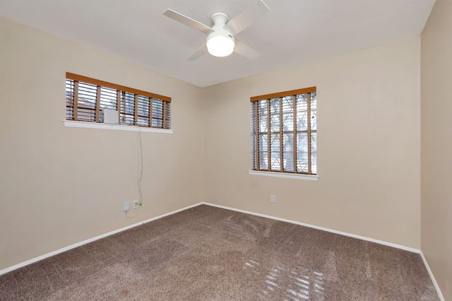 443 E Magnolia Lane, Duncanville, TX 75137