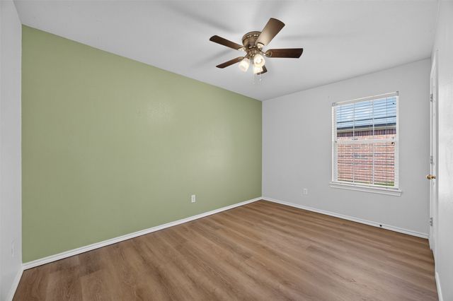 611 Oliver Lane, Waxahachie, TX 75165