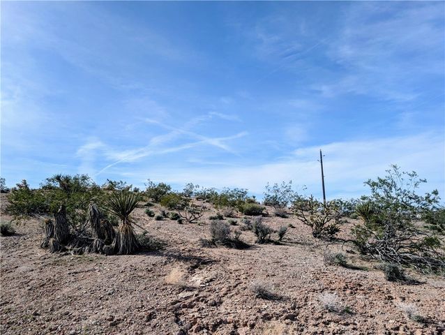 505 W Ives Way, Meadview, AZ 86444