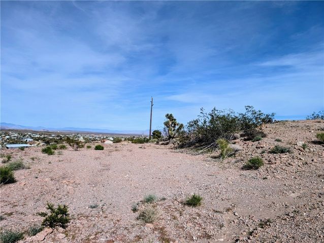 505 W Ives Way, Meadview, AZ 86444