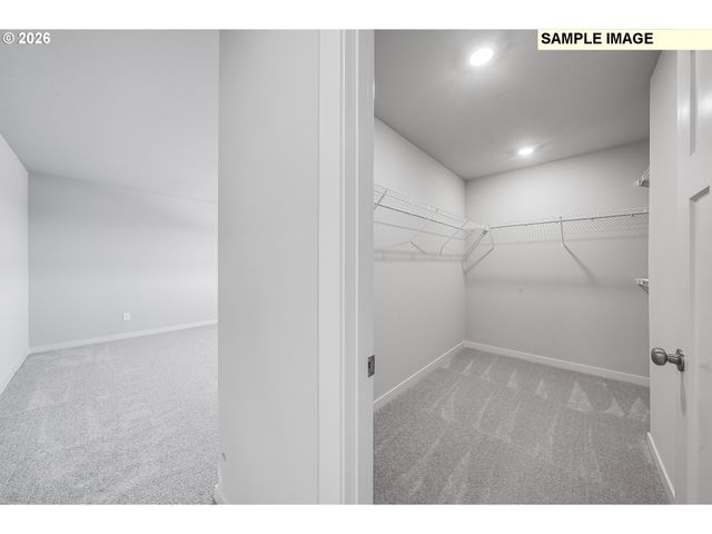 1007 Legacy St, Eugene, OR 97402