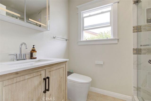 466 Vine, Glendale, CA 91204