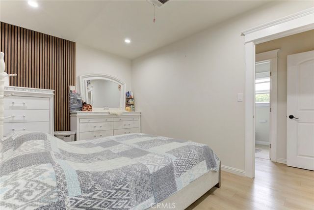 466 Vine, Glendale, CA 91204