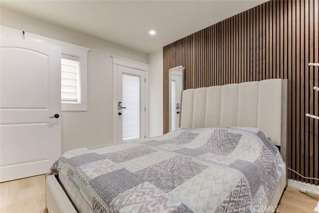 466 Vine, Glendale, CA 91204