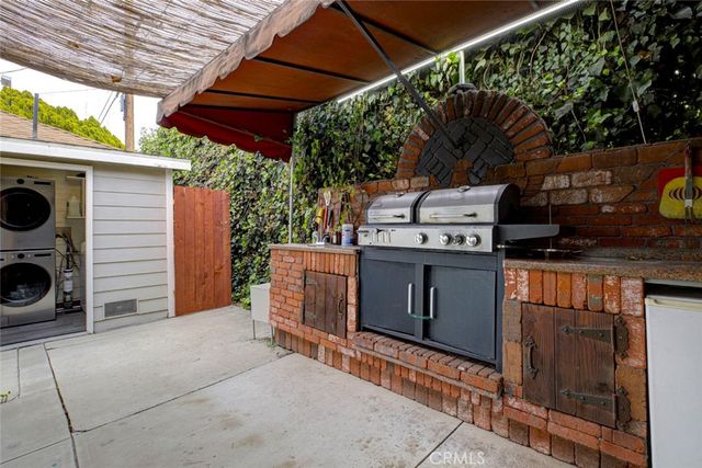 466 Vine, Glendale, CA 91204
