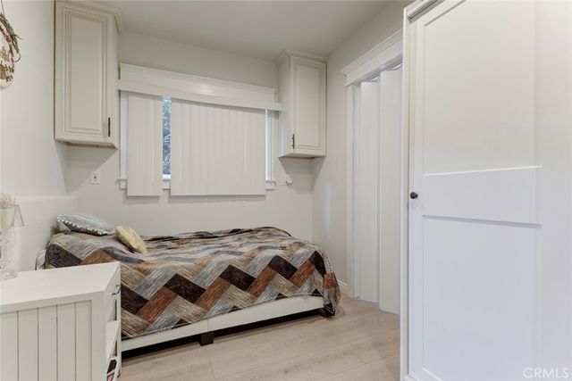 466 Vine, Glendale, CA 91204