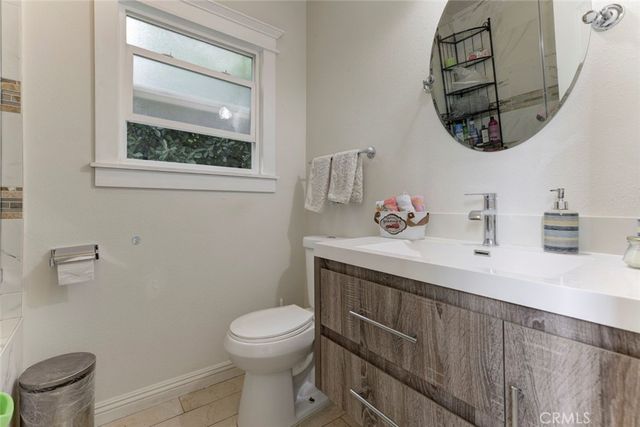 466 Vine, Glendale, CA 91204