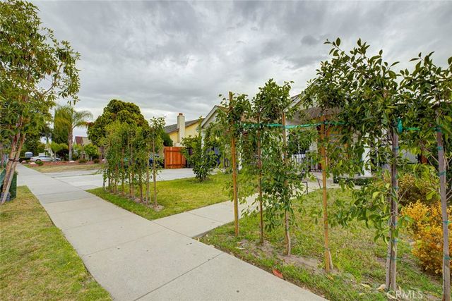 466 Vine, Glendale, CA 91204