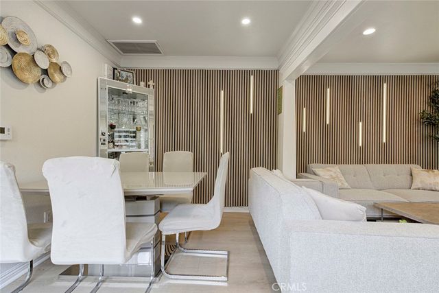 466 Vine, Glendale, CA 91204