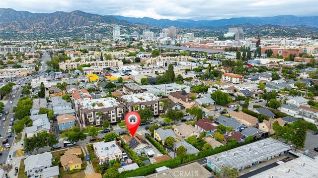 466 Vine, Glendale, CA 91204