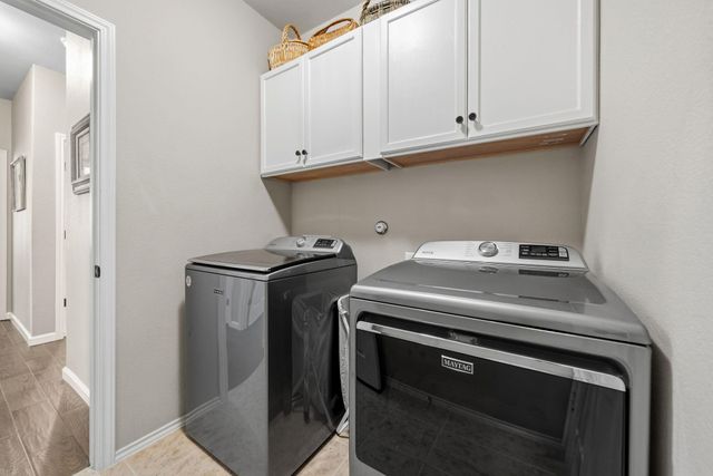340 Nectar DR, Buda, TX 78610
