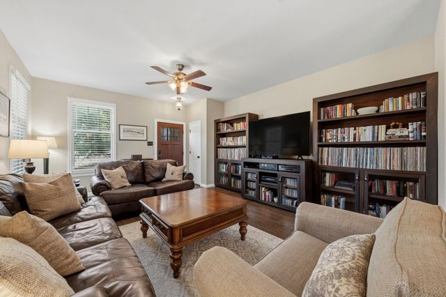 340 Nectar DR, Buda, TX 78610