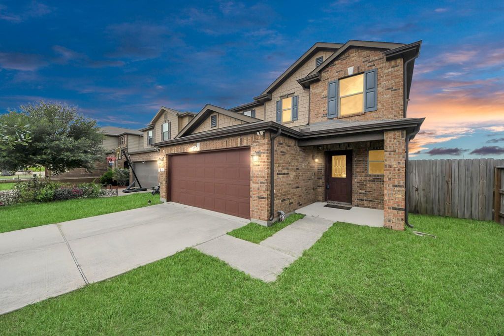2702 Urban Glen Court, Houston, TX 77038