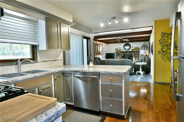 541 Stoneybrook Lane, Canfield, OH 44406