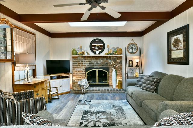 541 Stoneybrook Lane, Canfield, OH 44406