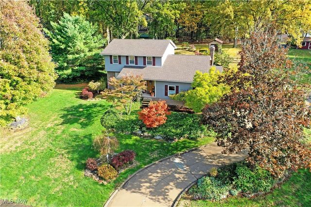 541 Stoneybrook Lane, Canfield, OH 44406