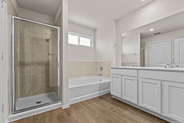 162 Double L Dr, Comfort, TX 78013