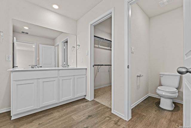 162 Double L Dr, Comfort, TX 78013