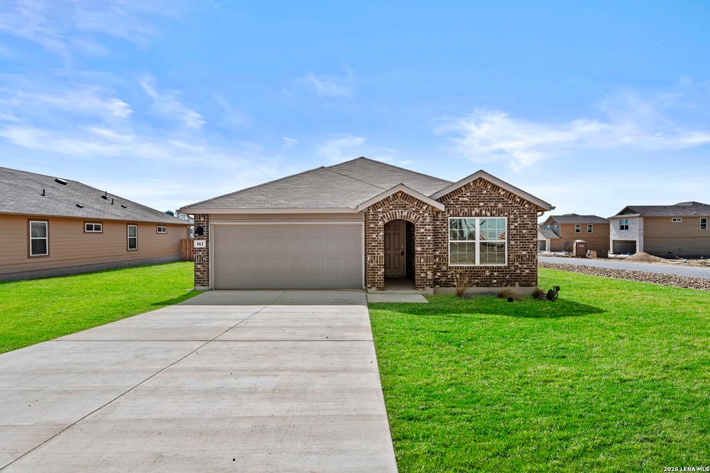 162 Double L Dr, Comfort, TX 78013