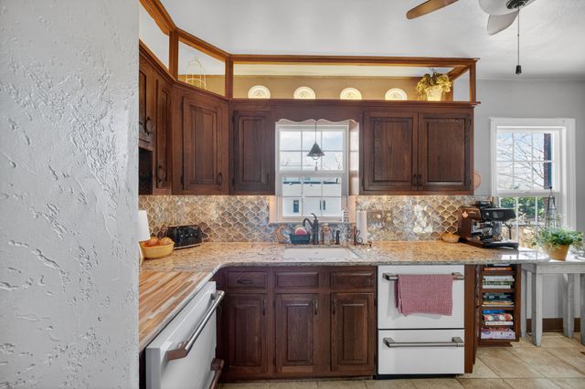 1530 41st Street, Des Moines, IA 50311