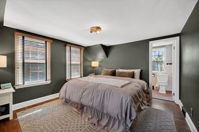 1530 41st Street, Des Moines, IA 50311