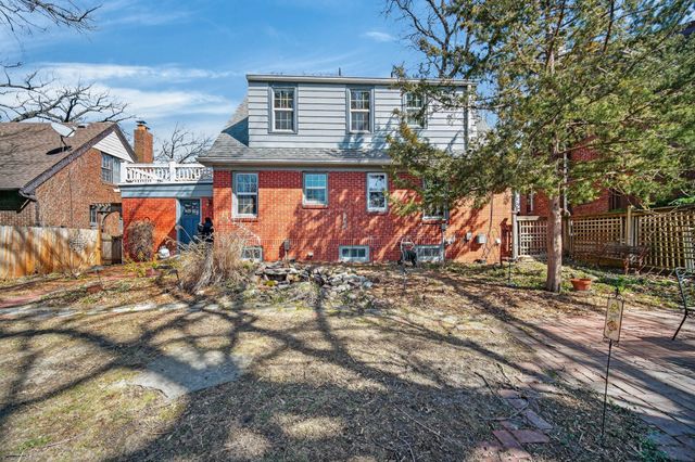 1530 41st Street, Des Moines, IA 50311