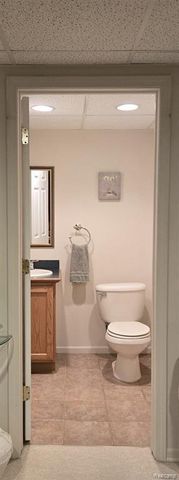 49954 Willowood Drive, Macomb, MI 48044