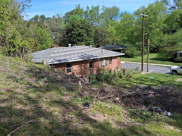 419 Holly Street, Hot Springs, AR 71913