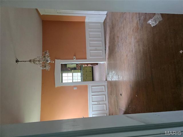 1007 Forest Avenue, Belleville, IL 62220