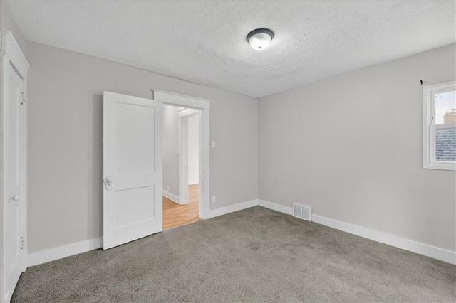 800 Bales Court, Kansas City, MO 64124