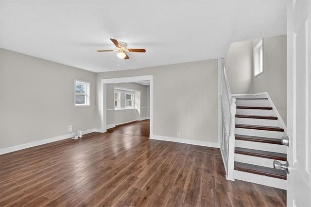 800 Bales Court, Kansas City, MO 64124