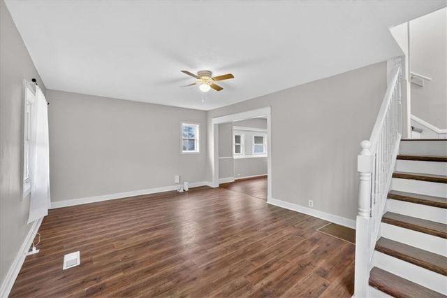 800 Bales Court, Kansas City, MO 64124