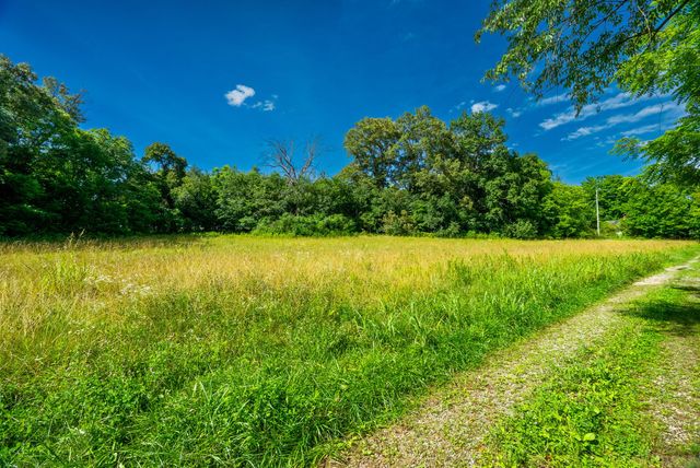 15 Highland Road, Orlinda, TN 37141