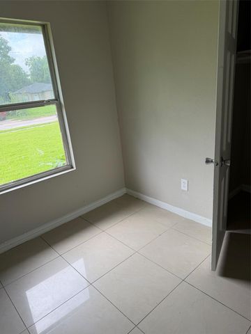 1209 Glenn Avenue, Pasadena, TX 77506