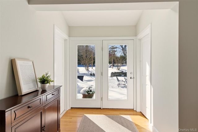 1 Beach Hill Drive, Northport, NY 11768