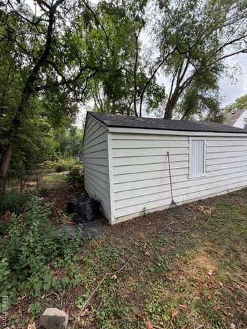 9230 Minock Street, Detroit, MI 48228