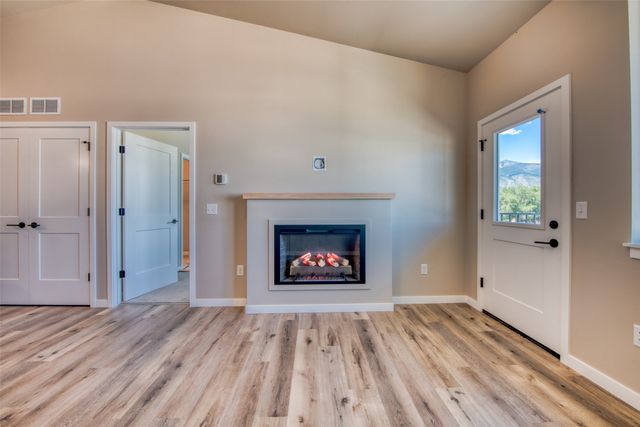159 Canyon Falls Way 207, Hamilton, MT 59840
