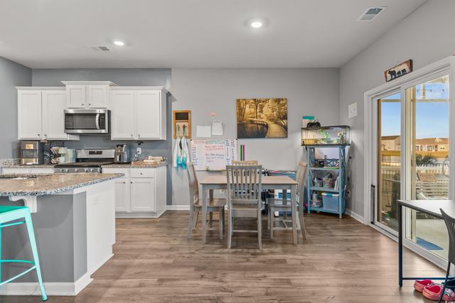 2004 Musgrove Mill Way, Myrtle Beach, SC 29579