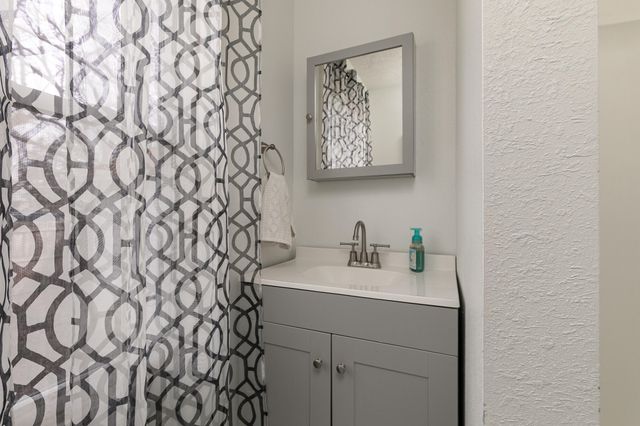 531 W Webster Street, Springfield, MO 65802