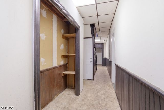 13 Cottage St, Bayonne City, NJ 07002