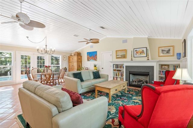 406 Eugenia Road, Vero Beach, FL 32963