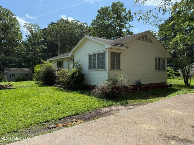 361 E Northside Drive, Jackson, MS 39206