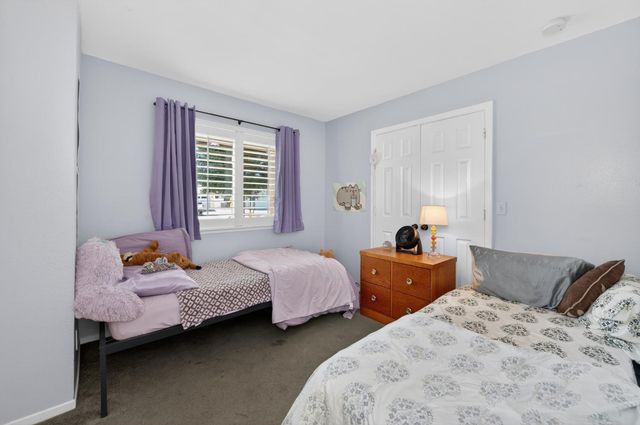 1012 N Adler Avenue, Clovis, CA 93611